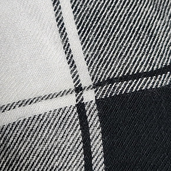BP flannel plaid button down black white large - Picture 4 of 12